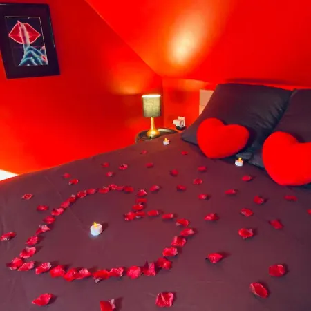 La Valentine Hotel